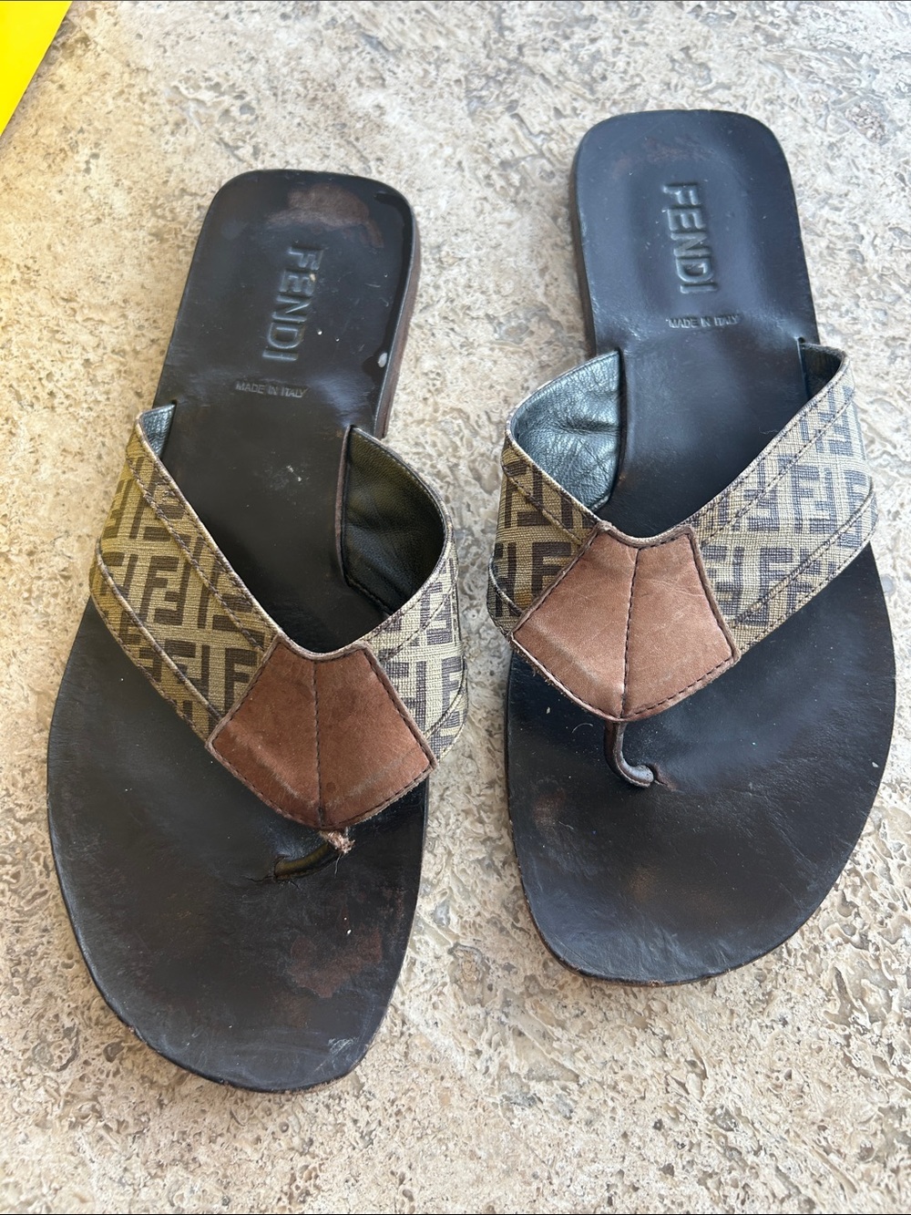 Fendi Black Leather & Brown Monogram Thong Sandals- needs repair